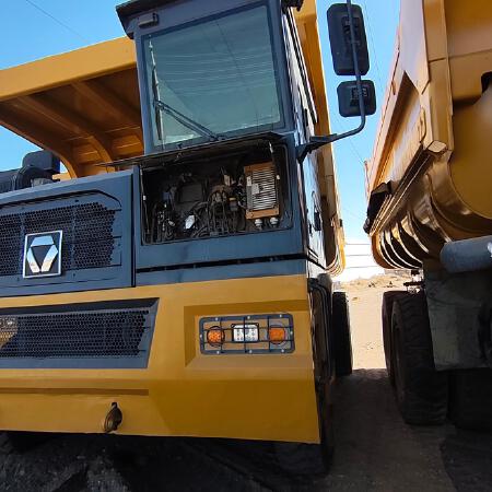 徐工XDM80宽体车