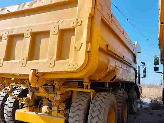 徐工XDM80寬體車