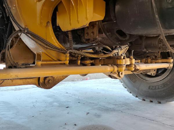 徐工XDM80寬體車