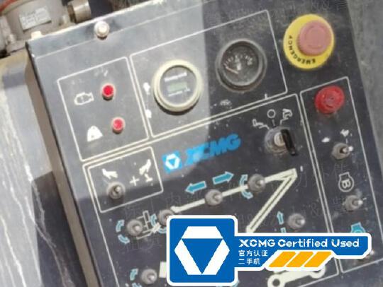 徐工GTBZ18A1曲臂式高空作業(yè)平臺