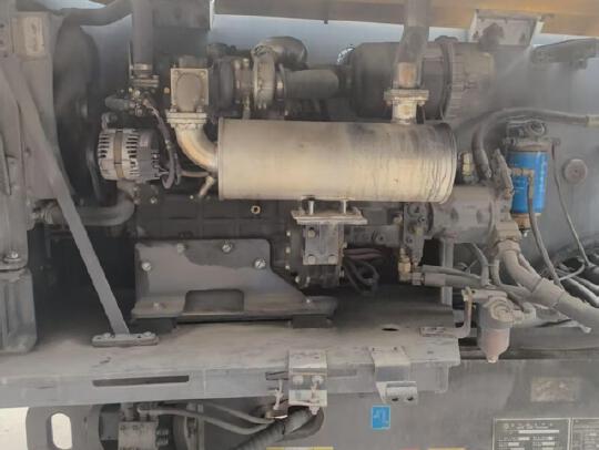 徐工GTBZ22S直臂式高空作业平台