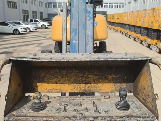 徐工GTBZ22S直臂式高空作业平台