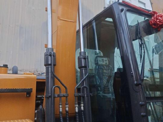 徐工XE105GA履帶式挖掘機