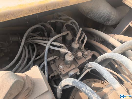 徐工XE490DK履带式挖掘机