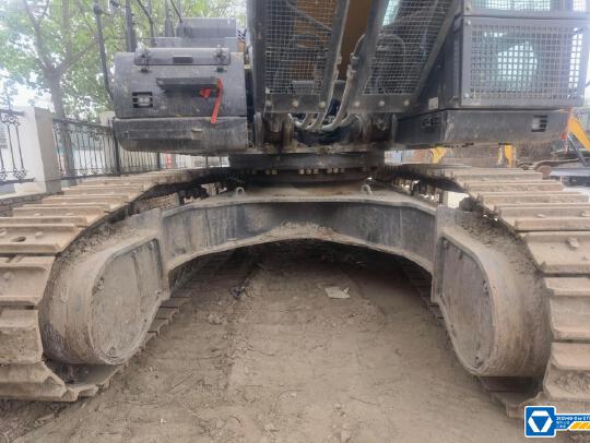 徐工XE650GK履带式挖掘机