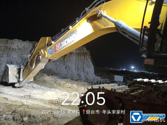 徐工XE380DK履帶式挖掘機