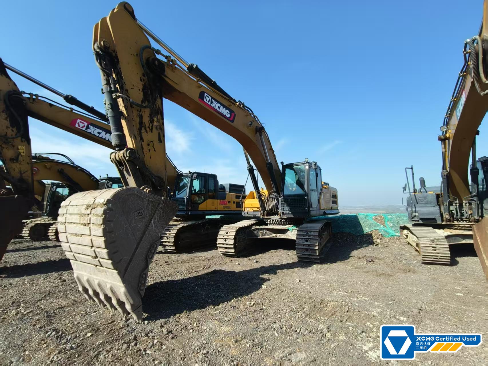 徐工XE380GK履帶式挖掘機