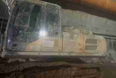 徐工XE270DK履带式挖掘机