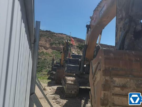 徐工XE550DK履帶式挖掘機(jī)