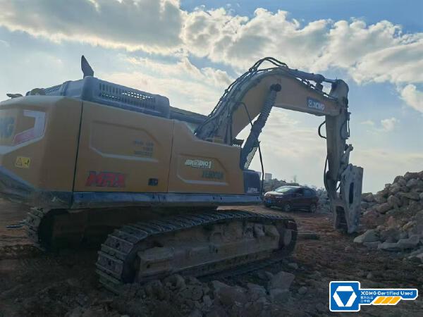 徐工XE600DK履带式挖掘机