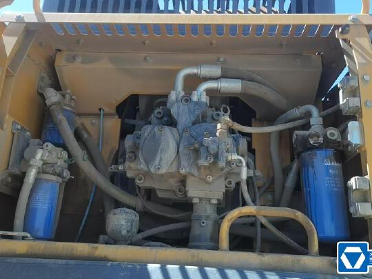 徐工XE550DK履帶式挖掘機(jī)