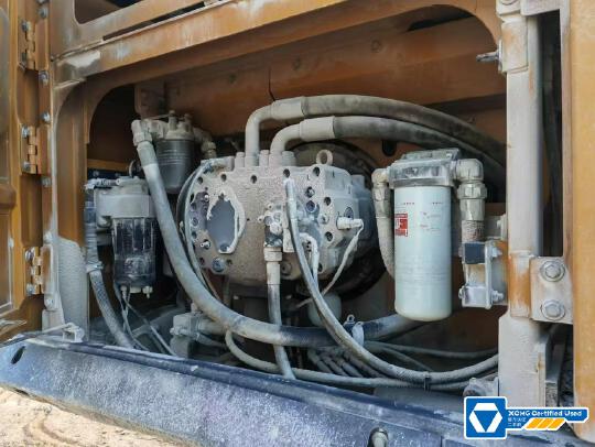 徐工XE600DK履带式挖掘机