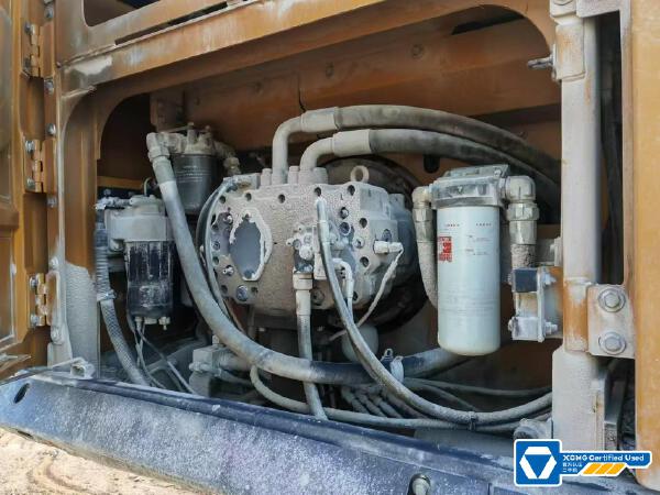 徐工XE600DK履带式挖掘机