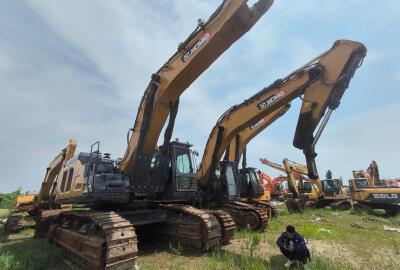 徐工XE690DK履带式挖掘机