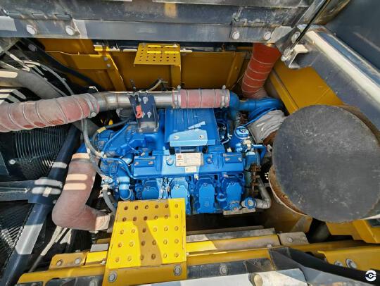 徐工XE690DK履带式挖掘机