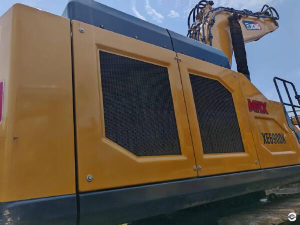 徐工XE690DK履带式挖掘机