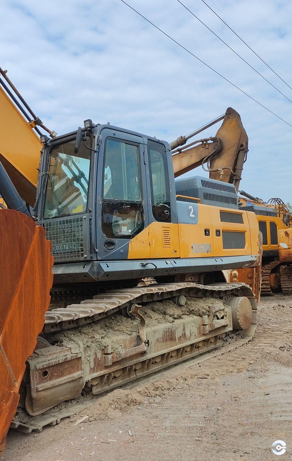 徐工XE490DK履帶式挖掘機