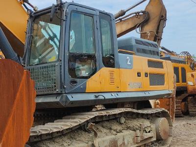 徐工XE490DK履帶式挖掘機