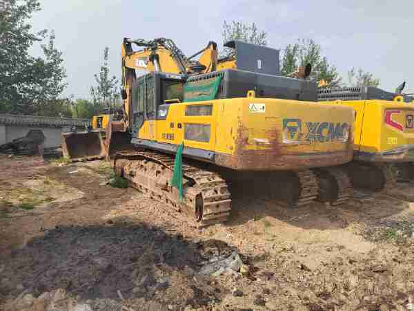 徐工XE500HB履带式挖掘机