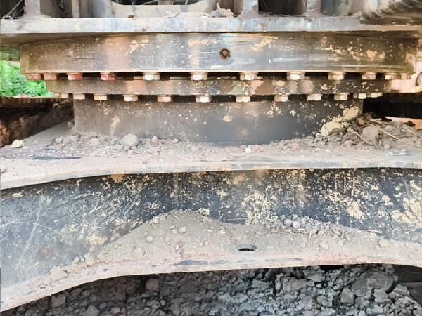 徐工XE135G履带式挖掘机