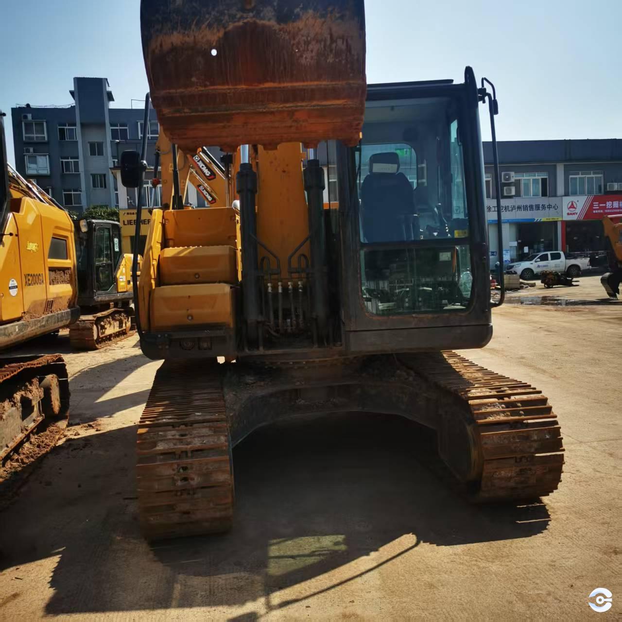 四川徐工二手履带式挖掘机