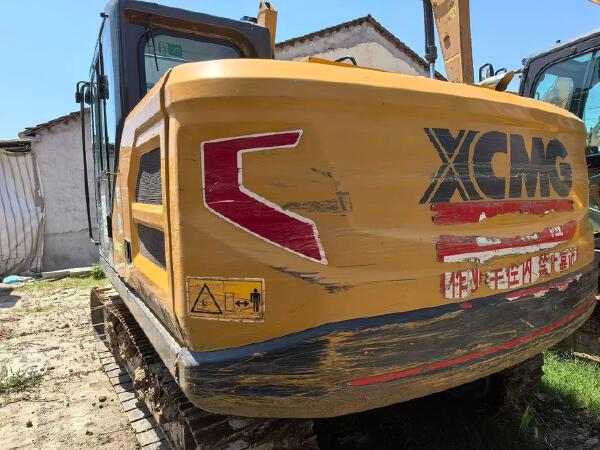 徐工XE135G履帶式挖掘機