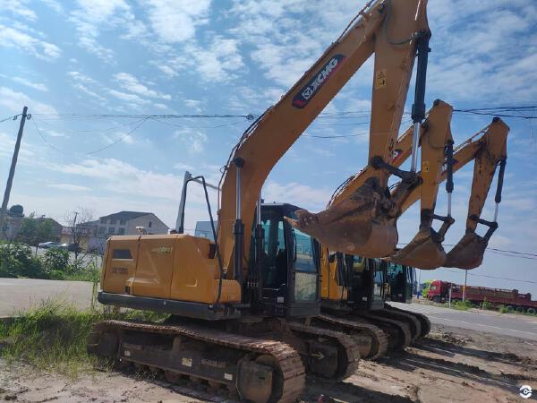 徐工XE135G履帶式挖掘機