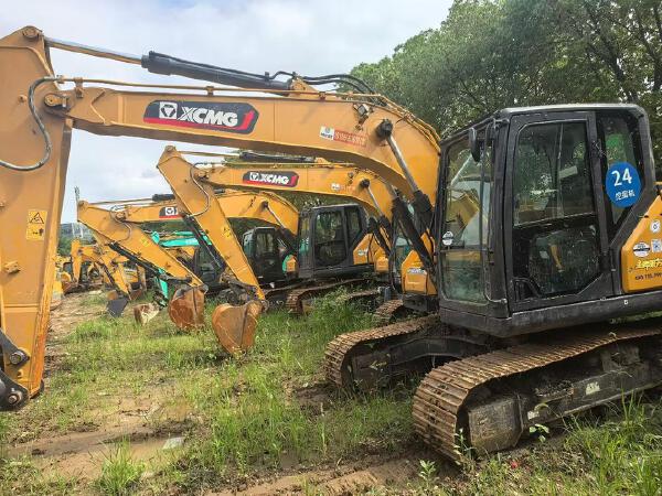 徐工XE135G履帶式挖掘機