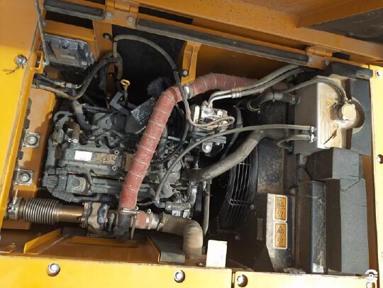 徐工XE135G履帶式挖掘機