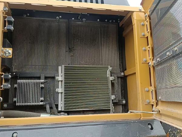 徐工XE380GK履带式挖掘机