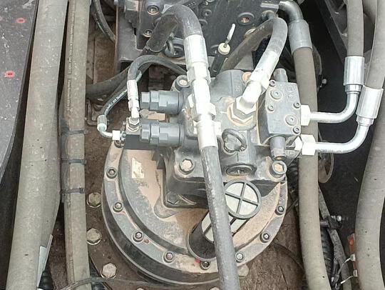 徐工XE380GK履带式挖掘机