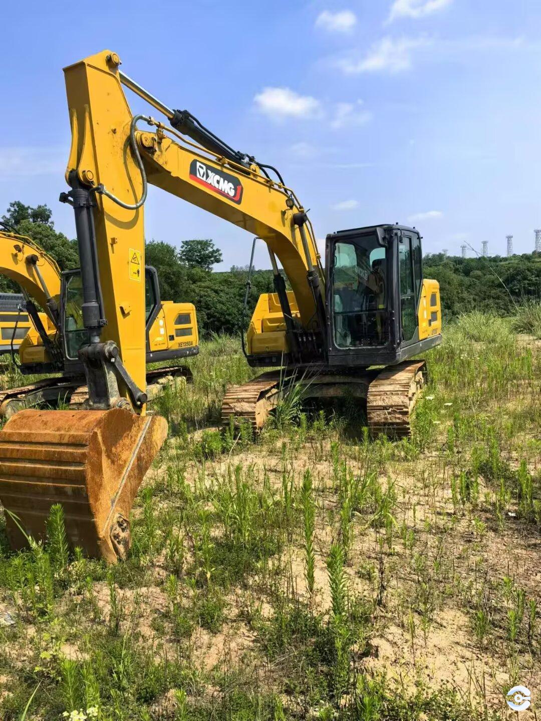 徐工XE135G履帶式挖掘機