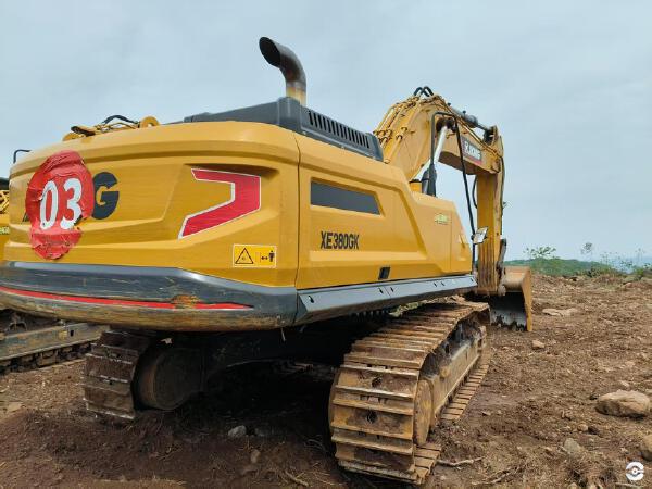 徐工XE380GK履帶式挖掘機
