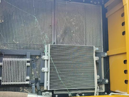 徐工XE380GK履带式挖掘机