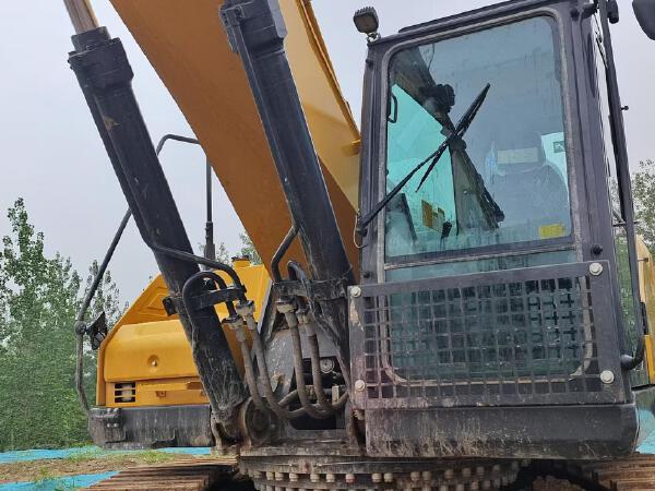 徐工XE380GK履带式挖掘机