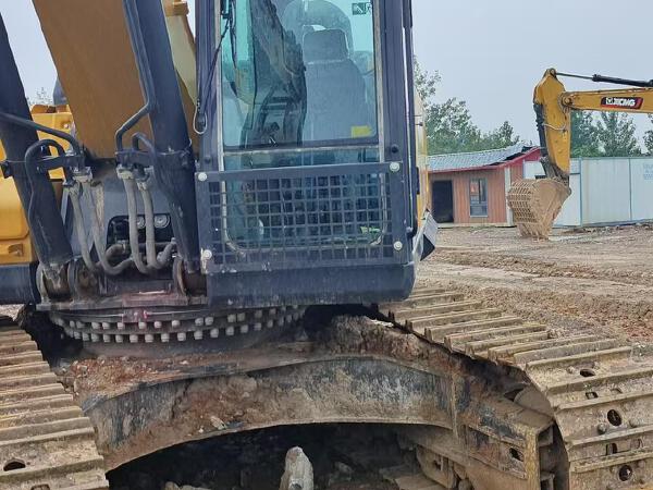 徐工XE380GK履带式挖掘机