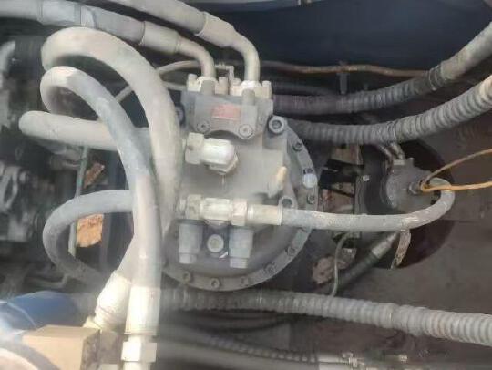 徐工XE550DK履帶式挖掘機