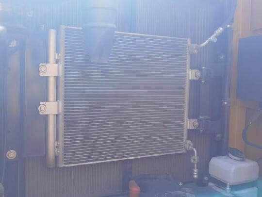 徐工XE135G履帶式挖掘機