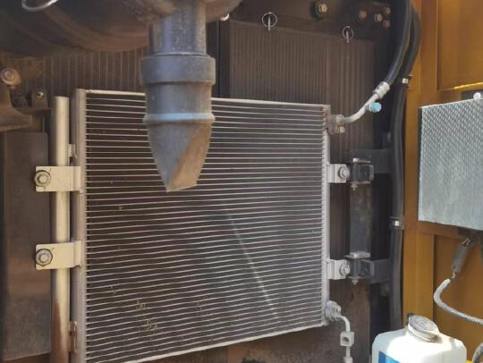 徐工XE135G履带式挖掘机