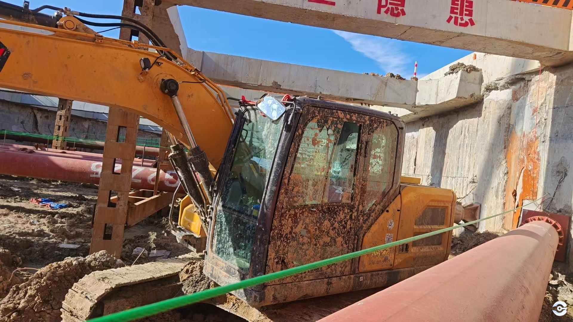 徐工XE135G履帶式挖掘機(jī)