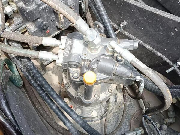 徐工XE135G履帶式挖掘機