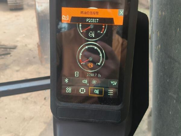 徐工XE135G履帶式挖掘機(jī)