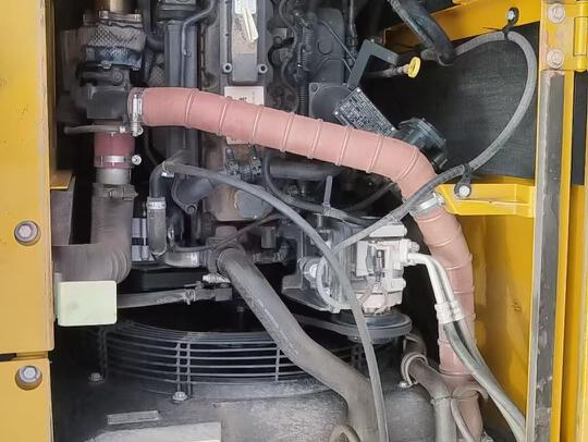 徐工XE135G履帶式挖掘機