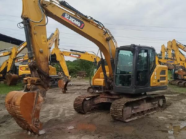 徐工XE135G履帶式挖掘機