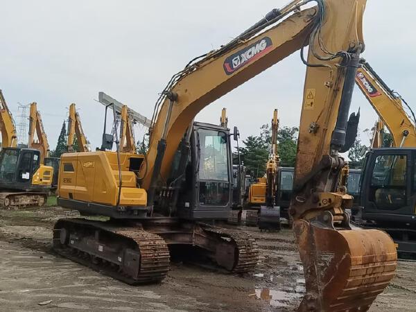 徐工XE135G履帶式挖掘機