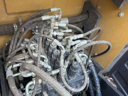 徐工XE135G履带式挖掘机