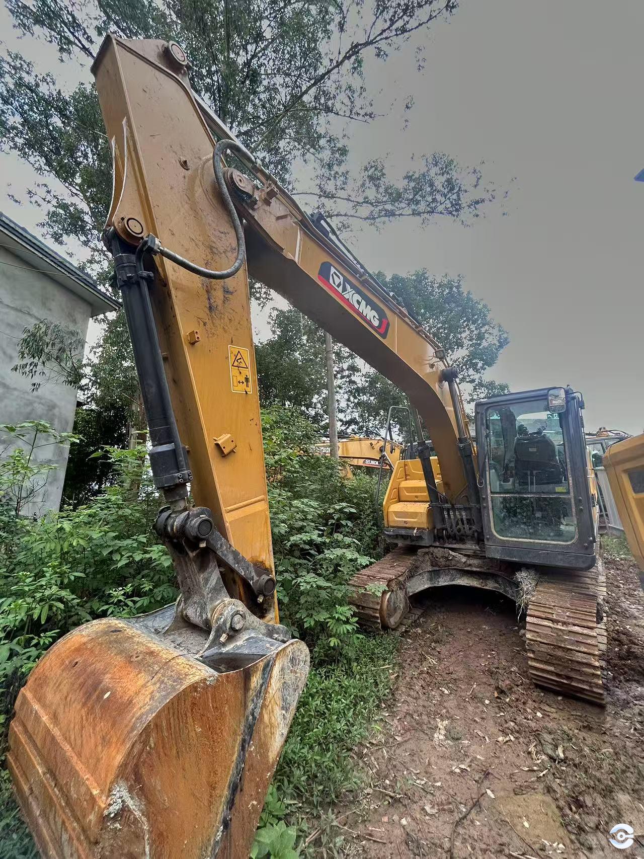 四川徐工二手履带式挖掘机