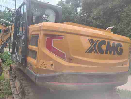 徐工XE135G履带式挖掘机