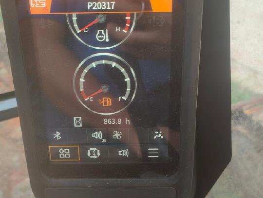 徐工XE135G履带式挖掘机