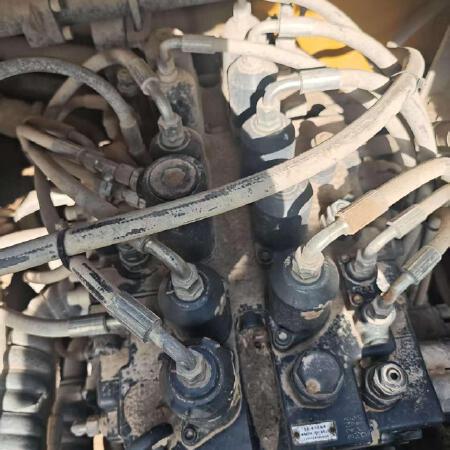 徐工XE490DK履带式挖掘机